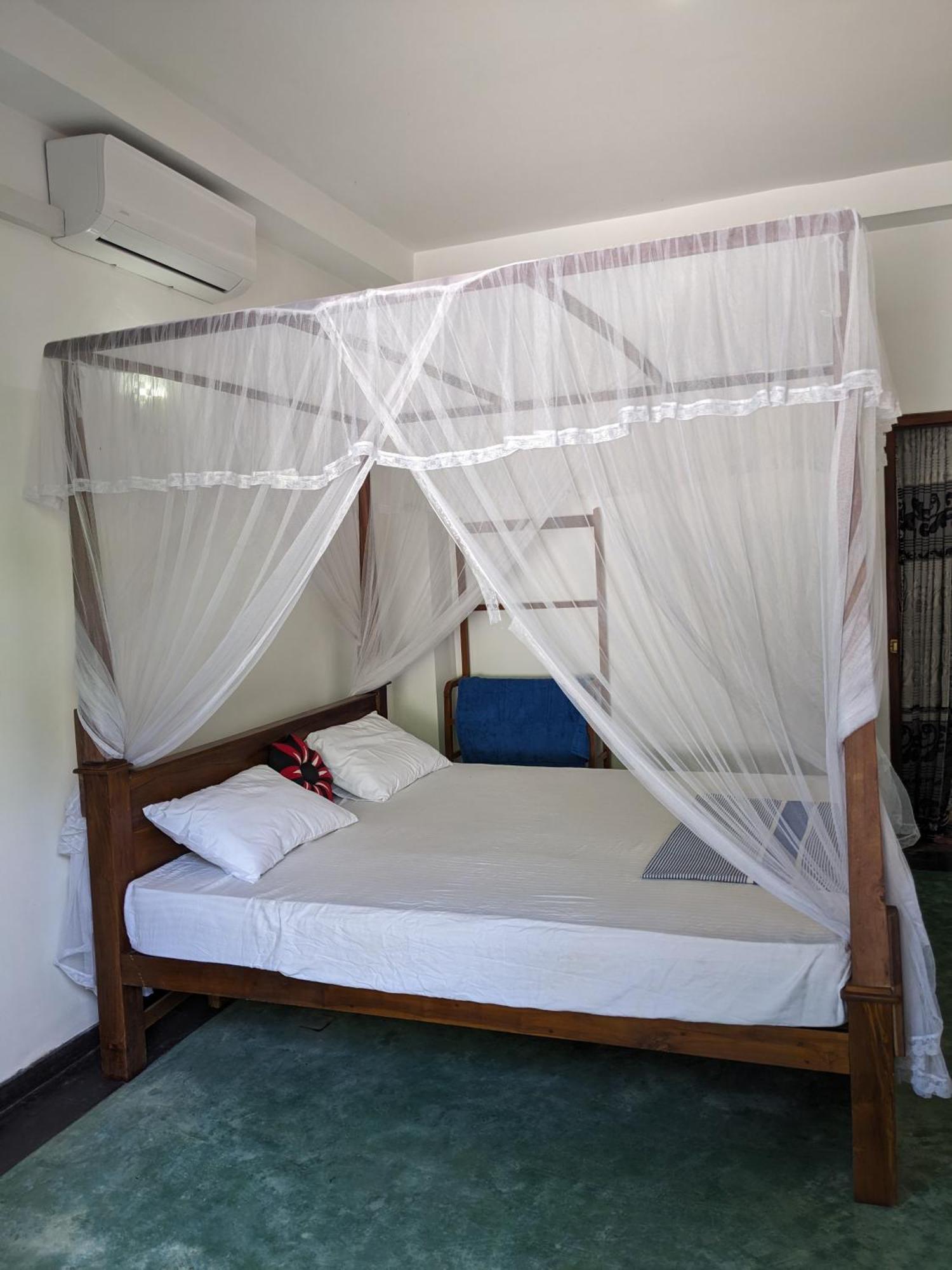 Hotel Mirewon Guest à Weligama Extérieur photo